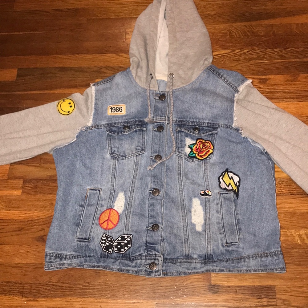 Cute denim jean jacket 😁